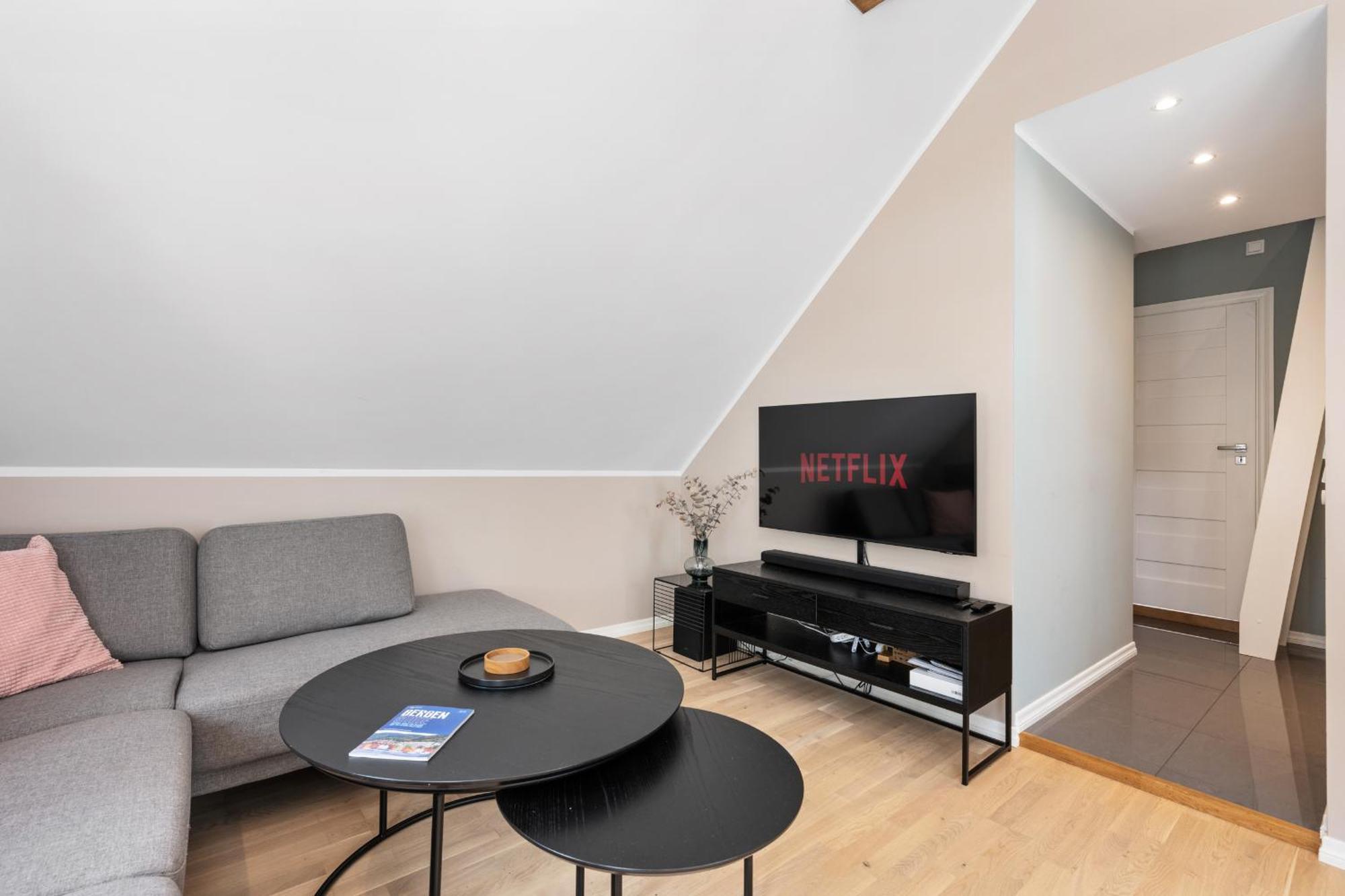 Apartamento Roomsly I Next To Bryggen With Balcony Bergen