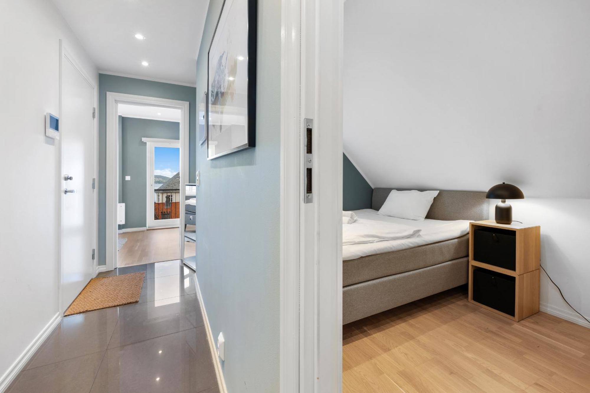 Appartement Roomsly I Next To Bryggen With Balcony *